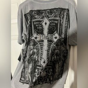 Early 2000’s affliction men’s t shirt